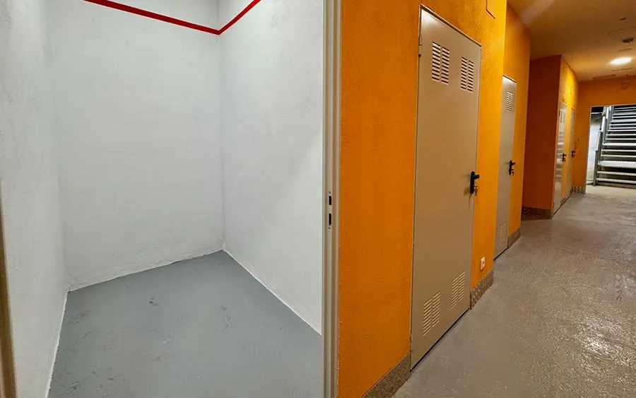Compra minialmacen Madrid